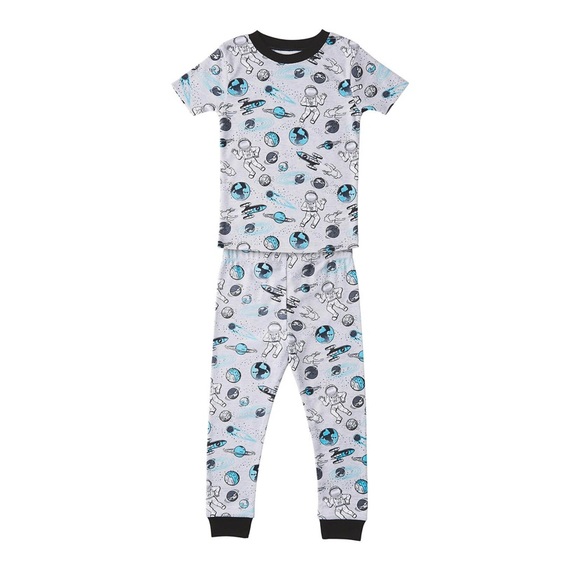 Boys Pajama set bundle of 2 New. Astronaut outer space planets short sleeve 5T 6 - Picture 3 of 5